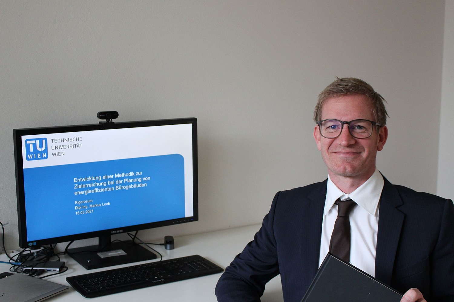 Iwb dissertation 03 image