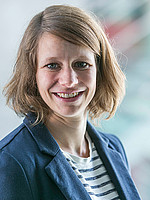 Porträt von: Mag. Engstfeld Veronika, Bakk.