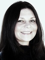 Portrait of: Mag. Dr. Molzbichler Daniela