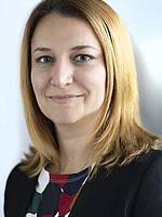 Portrait of: FH-Prof. Dipl. DesignerIn Schneider-Kirjuchina Viktoria