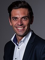 Porträt von: Mag. (FH) Kröll Gerald