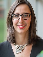 Porträt von: Mag. (FH) Deutinger Natasa