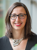 Portrait of: Mag. (FH) Deutinger Natasa