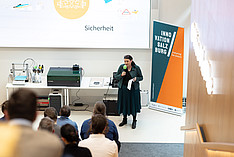 Eröffnung Pioniergarage in Urstein