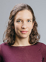 Porträt von: Dr. Ehm Veronika , BA, BA, MA