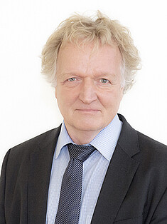 Porträt von: FH-Prof. Dipl-Volksw. Dipl-Soz.oec. Dr. Steiner Roald