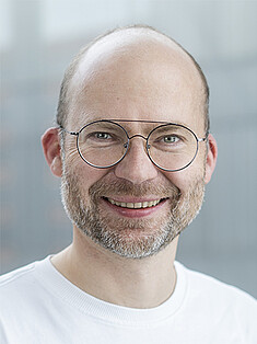 Porträt von: FH-Prof. DI Dr. Ginzinger Simon , MSc