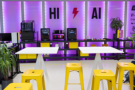 Eröffnung Pioniergarage in Urstein