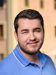 Porträt von: DI Vereno Dominik , BSc