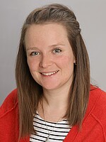 Porträt von: Etzer Cornelia