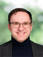 Portrait of: FH-Prof. Priv.-Doz. DI (FH) Dr. Petutschnigg Alexander , Bakk.rer.nat., MSc