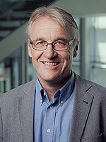Porträt von: FH-Prof. Mag. Dr. Gölzner Herbert