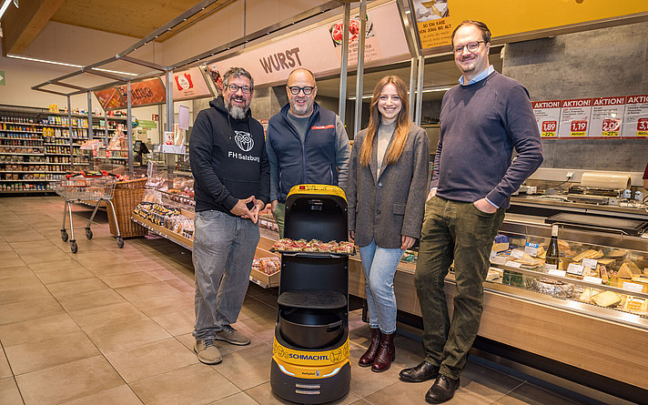 KettyBot Roboter Verkostung Spar Puch, Experiment mit Serviceroboter