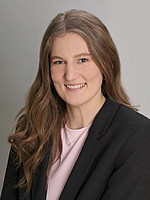 Portrait of: Ellmer Sophia