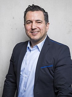 Porträt von: FH-Prof. Mag. (FH) Mag. Dr. Jooss Mario, Bakk.